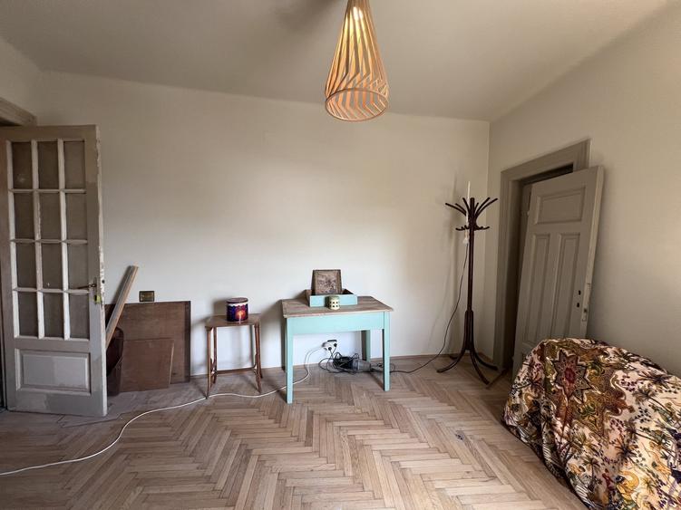Apartament 3 camere semidecomandat. Palatul Agricola-Fonciera. - 3