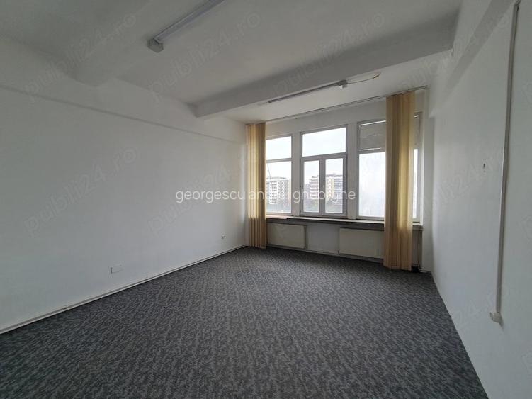 Spatiu 36 mp, 250 euro
