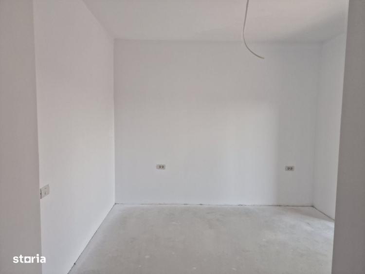 Apartament cu 3 camere în Remetea Mare
