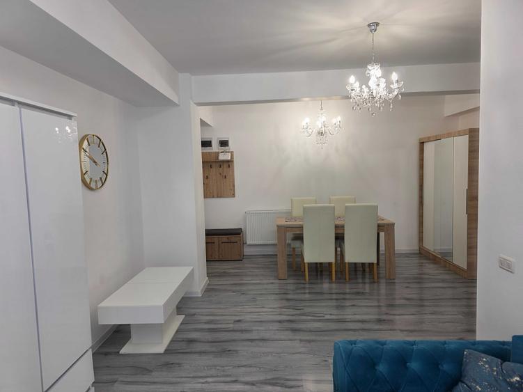 Apartament cu 2 camere semidecomandat în Exterior Vest