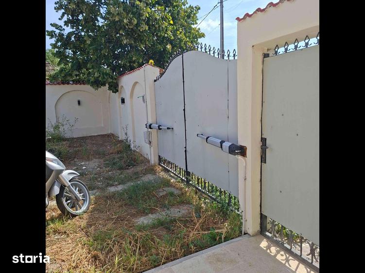 Casă cu 3 camere cu Teren 714 Mp în Șimnicu de Sus