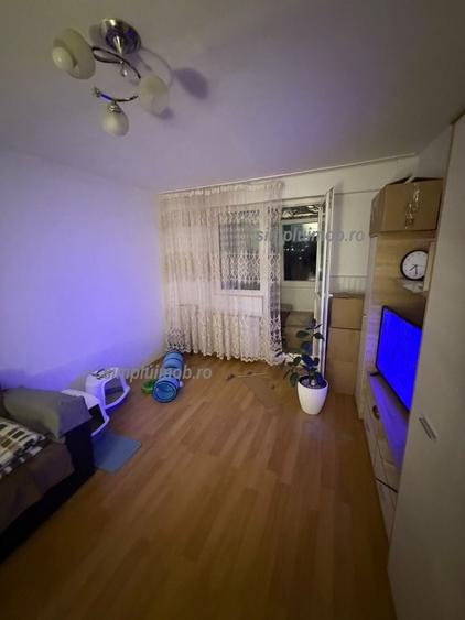 Apartament cu 2 camere decomandat, mobilat în Alexandru Obregia