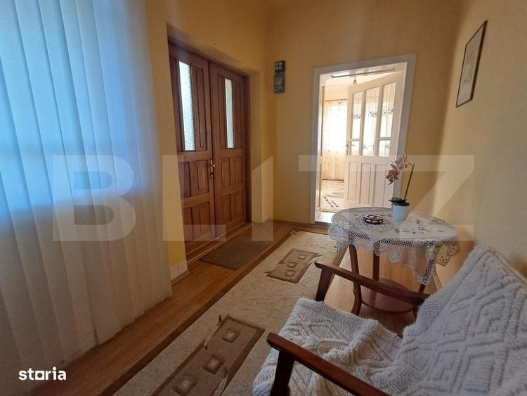 Casă cu 3 camere în Criș