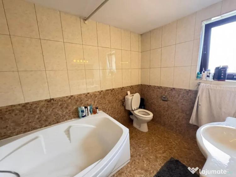 Vila premium de vanzare in Palas | Curte si parcare - 14