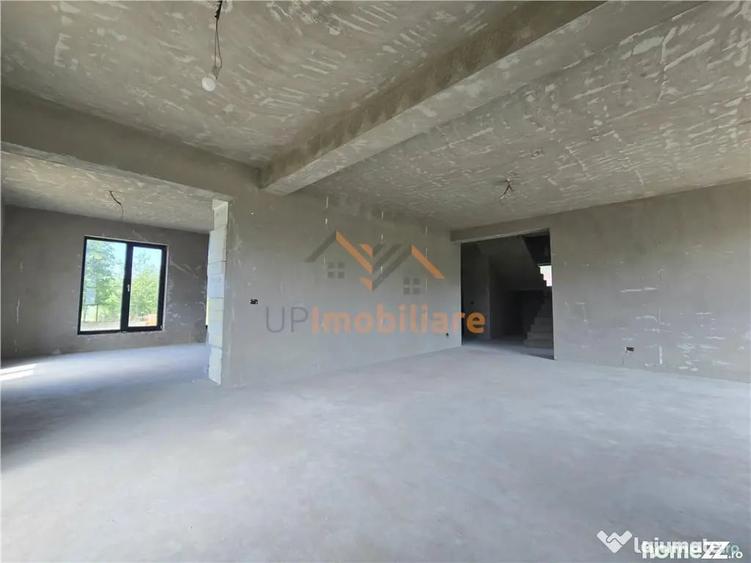 Casă cu 4 camere cu Teren 752 Mp în Chistag