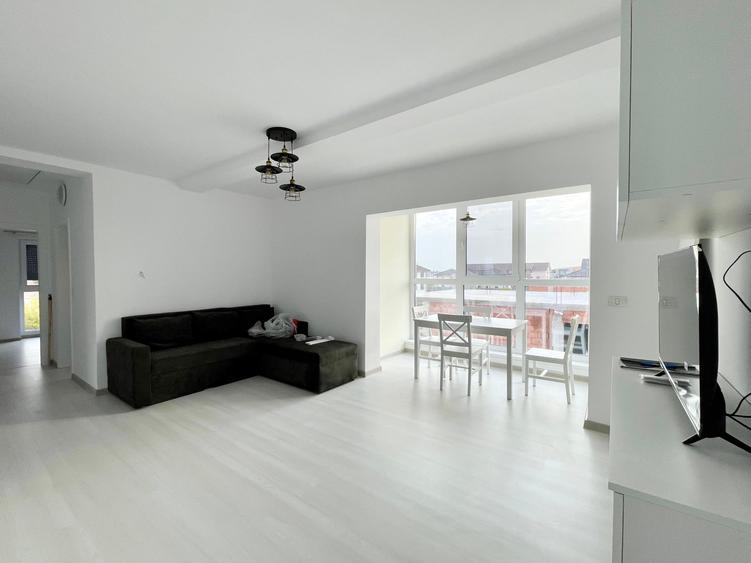 Apartament cu 3 camere decomandat, mobilat în Moșnița Veche