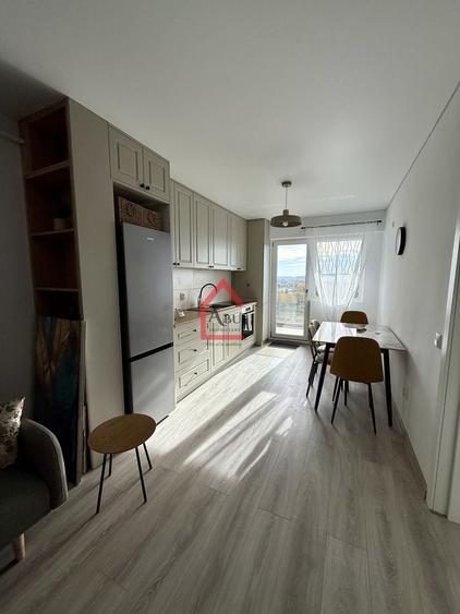 Apartament cu 2 camere semidecomandat, mobilat în Copou