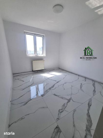 Apartament cu 2 camere în Micro 14
