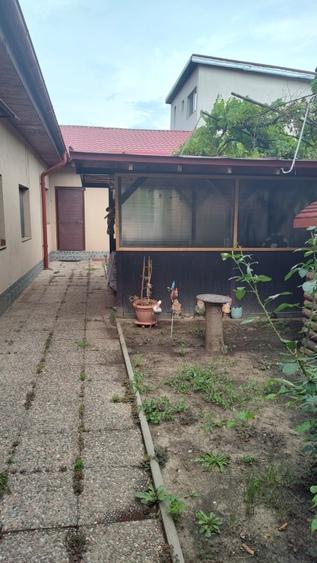 Casă individuală cu 4 camere cu Teren 350 Mp în Ultracentral