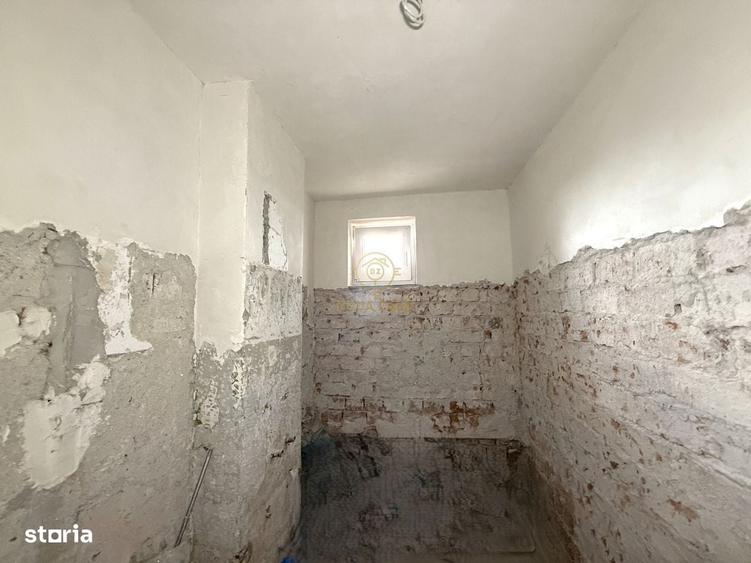 Apartament cu 4 camere decomandat în Cloșca
