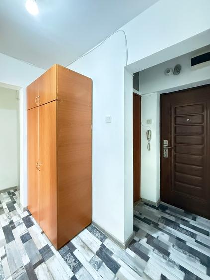 Apartament cu 2 camere decomandat în Rahova