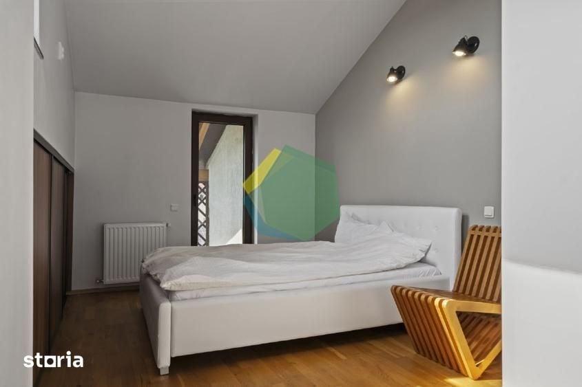 Apartament cu 4 camere în Central