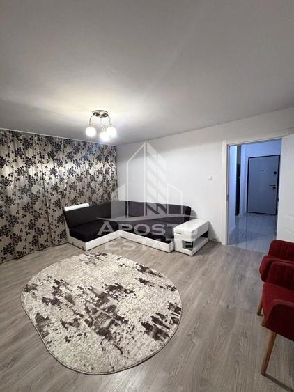 Apartament cu 2 camere semidecomandat, mobilat în Șagului