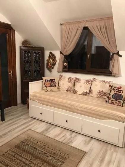 Apartament cu 3 camere decomandat în Bucium