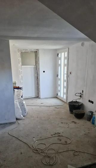 Casă cu Teren 7 Mp în Rodna