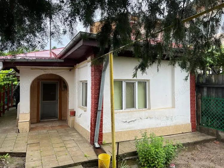 Casă cu 4 camere cu Teren 379 Mp în Pantelimon