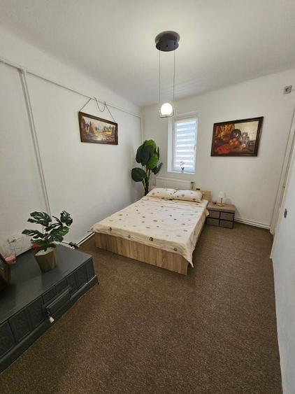 Apartament cu 2 camere semidecomandat, mobilat în Cotroceni