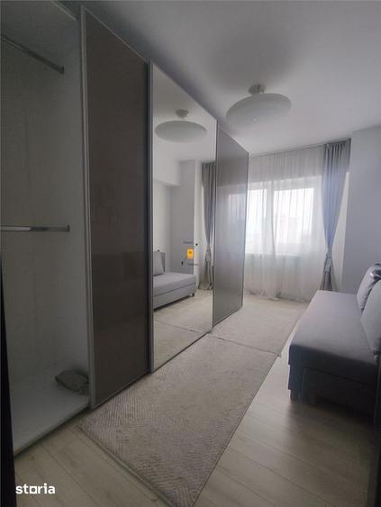 Apartament cu 3 camere decomandat în Republicii