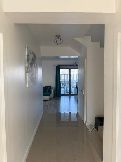Duplex cu 4 camere cu Canalizare în Șura Mică