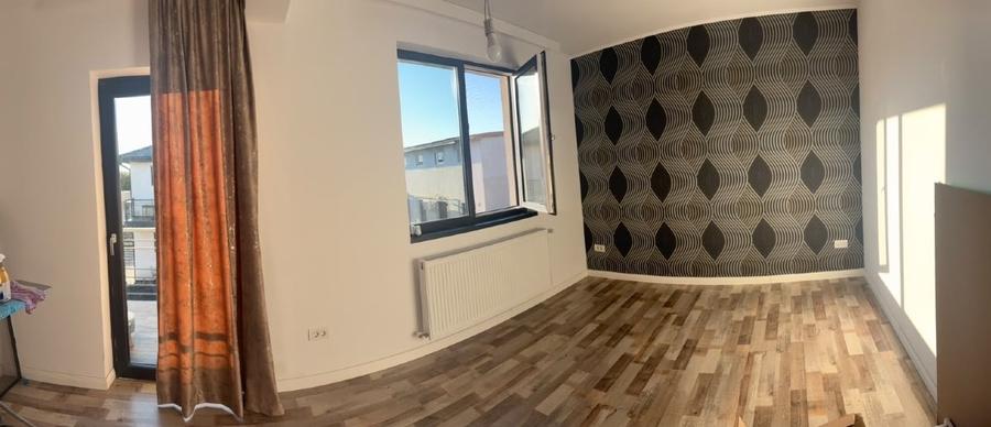 Casă individuală cu 4 camere cu Canalizare în Lumina
