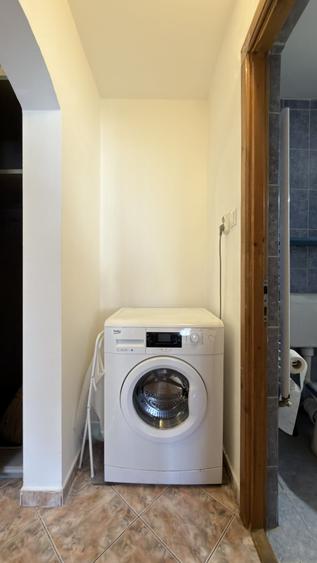 Apartament cu 3 camere decomandat, mobilat în Freidorf