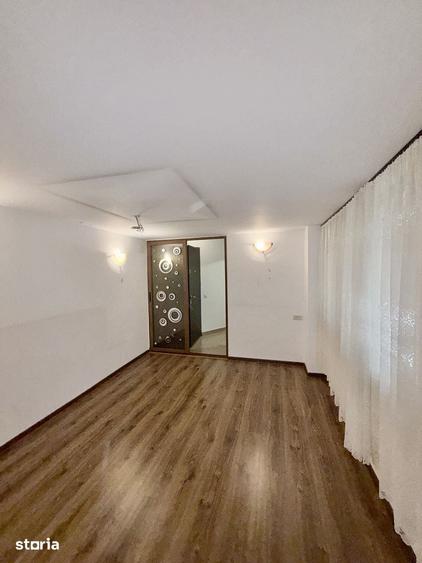 Spațiu comercial, de 144 mp, în Central