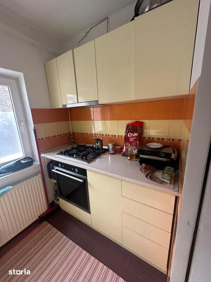 Apartament cu 4 camere, mobilat în Babadag