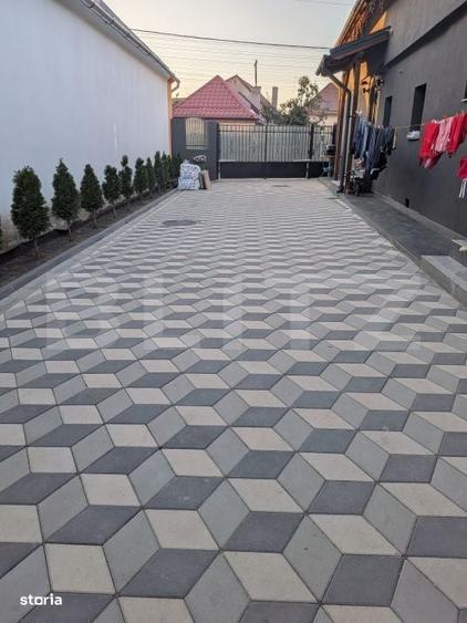 Casă cu 4 camere în Central