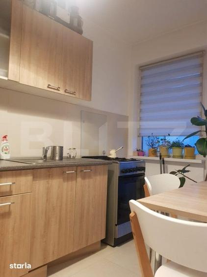 Apartament cu 3 camere semidecomandat în Central