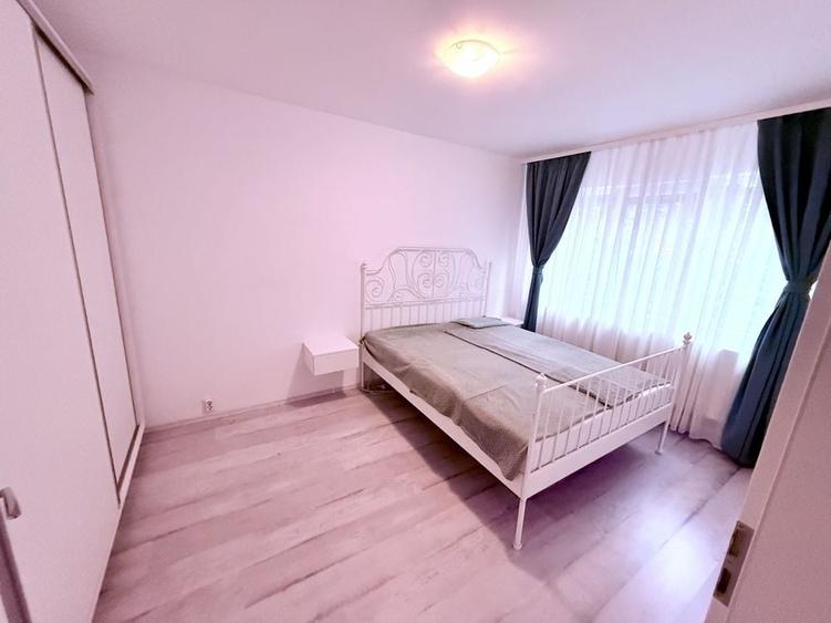 Apartament cu 2 camere semidecomandat în Gemenii