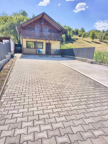 Casă cu 3 camere în Poșaga