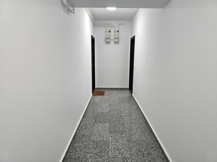 Apartament cu 2 camere decomandat în Metalurgiei