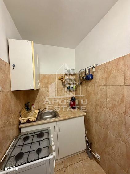Garsoniera 22 mp de vanzare, mobilata, Buziasului AEM, Timisoara - 5