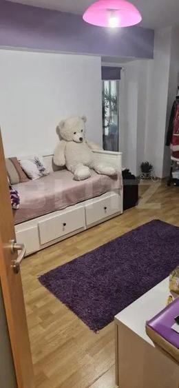 Apartament cu 3 camere decomandat în Ultracentral