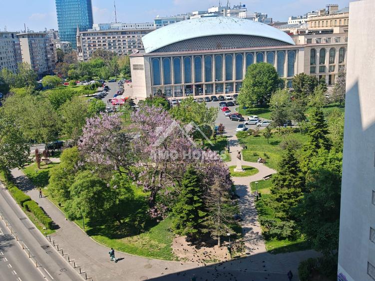 Apartament cu 2 camere decomandat în Calea Victoriei