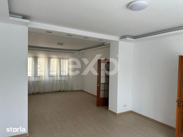 Apartament cu 3 camere decomandat, mobilat în Primăverii