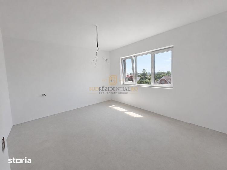 Casă cu 5 camere cu Teren 420 Mp în Vidra