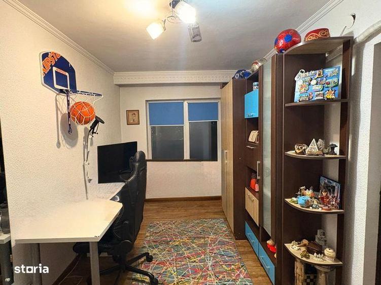 Apartament cu 2 camere decomandat în Patria