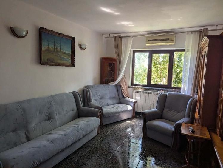 Apartament cu 2 camere decomandat în 1 Mai