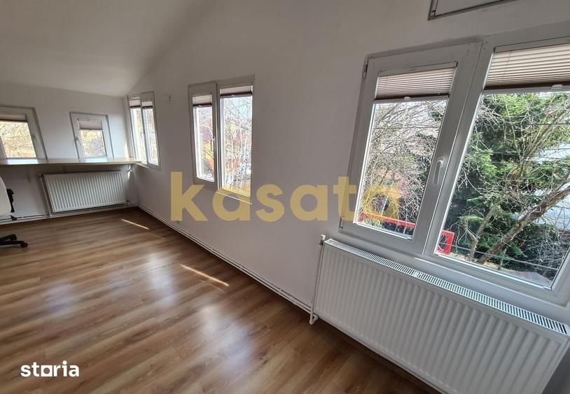 Casă cu 4 camere cu Teren 130 Mp în Băneasa