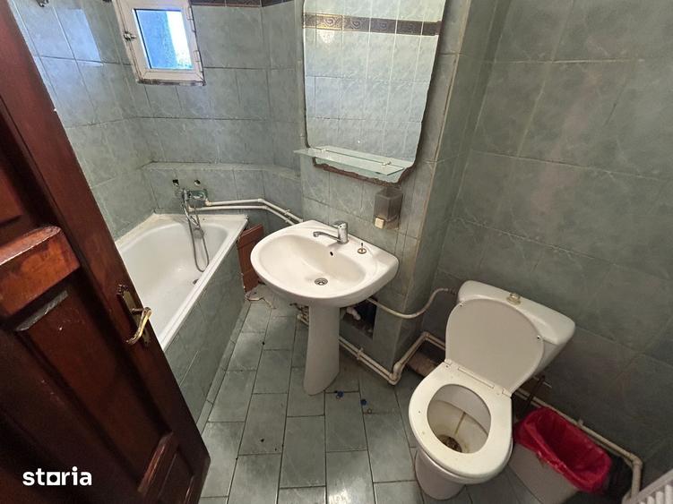 Apartament cu 3 camere decomandat în Gara
