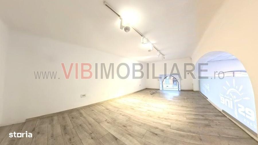 Spațiu comercial, de 70 mp, în Centrul Civic