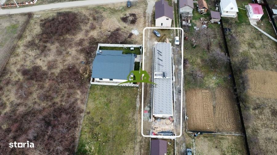 Casă cu 3 camere în Bujoreni