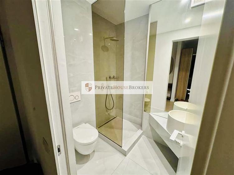 Apartament cu 3 camere semidecomandat, mobilat în Pipera