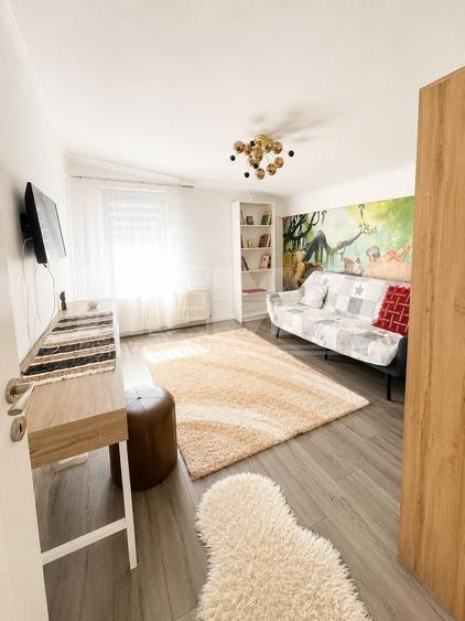 Duplex cu 4 camere cu Canalizare în Mereni