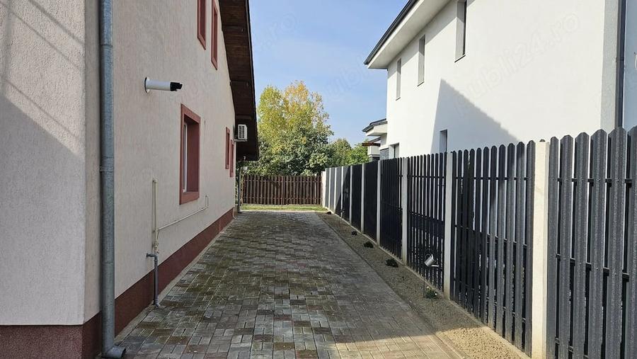 Casă cu Teren 758 Mp în Ciarda Roșie