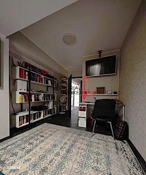 Apartament cu 4 camere decomandat în Bucur Obor