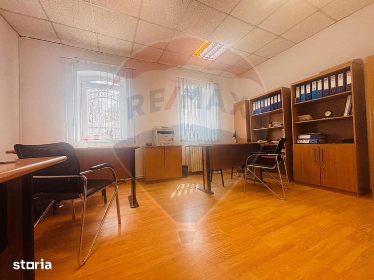 Spa?iu de birouri central 2 camere in apropriere Bd. Mamaia Constanta - 8