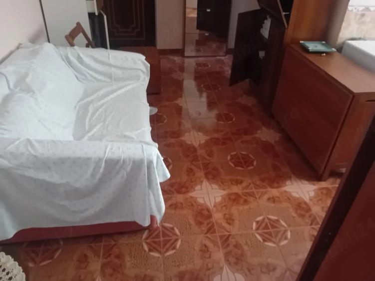 Garsonieră decomandată în Dărmănești