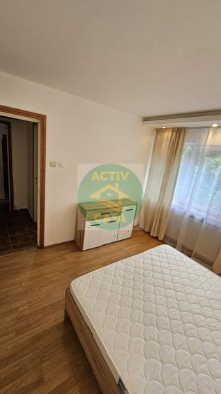 Apartament cu 2 camere semidecomandat în Est